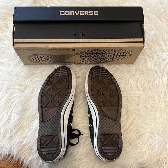 Women’s black converse - Picture 5 of 6